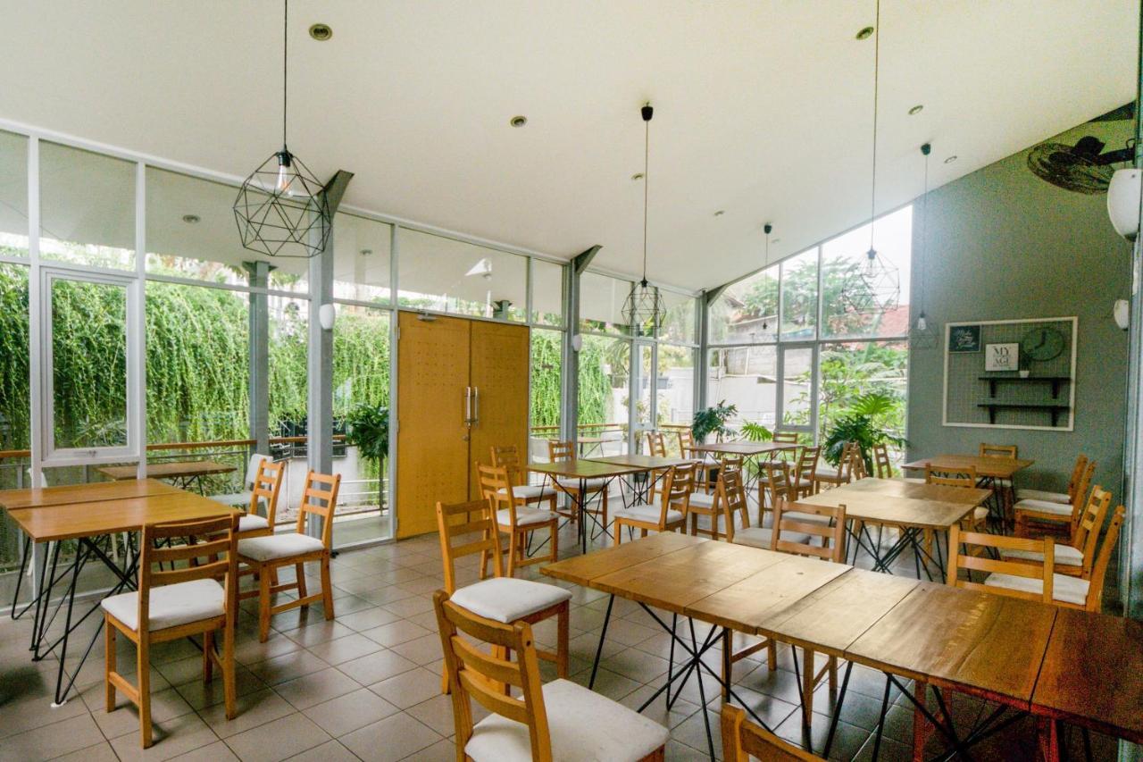 Oyo Life 3204 Beverly Park Bandung Exteriör bild